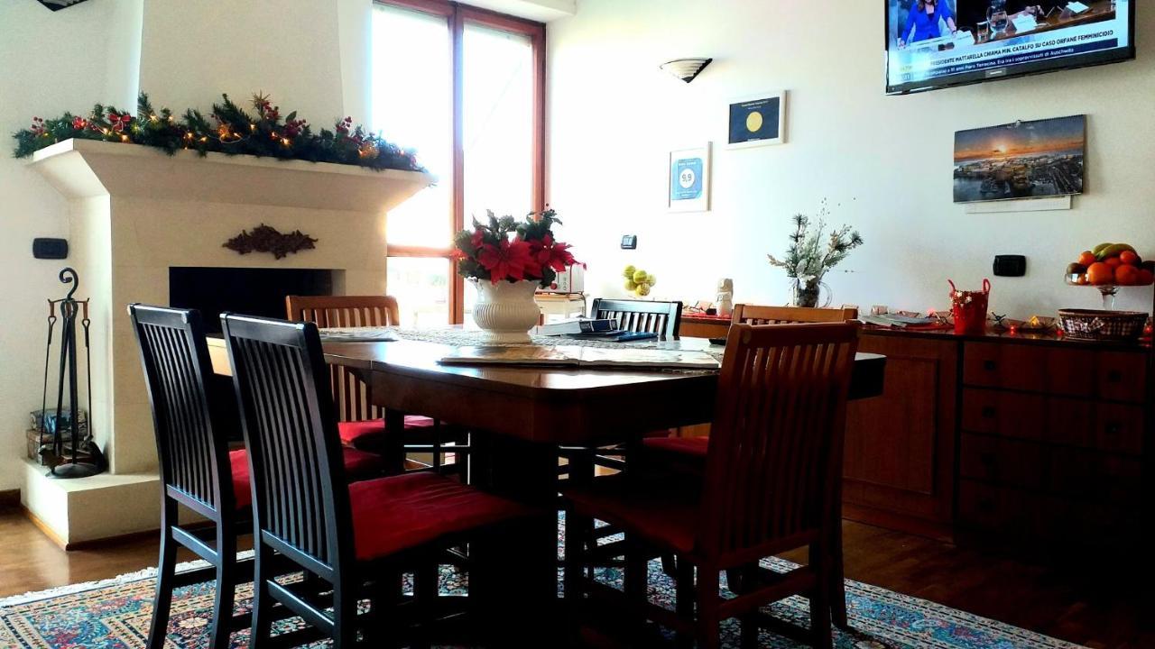 Bed and Breakfast Attico Barocco à Lecce Extérieur photo