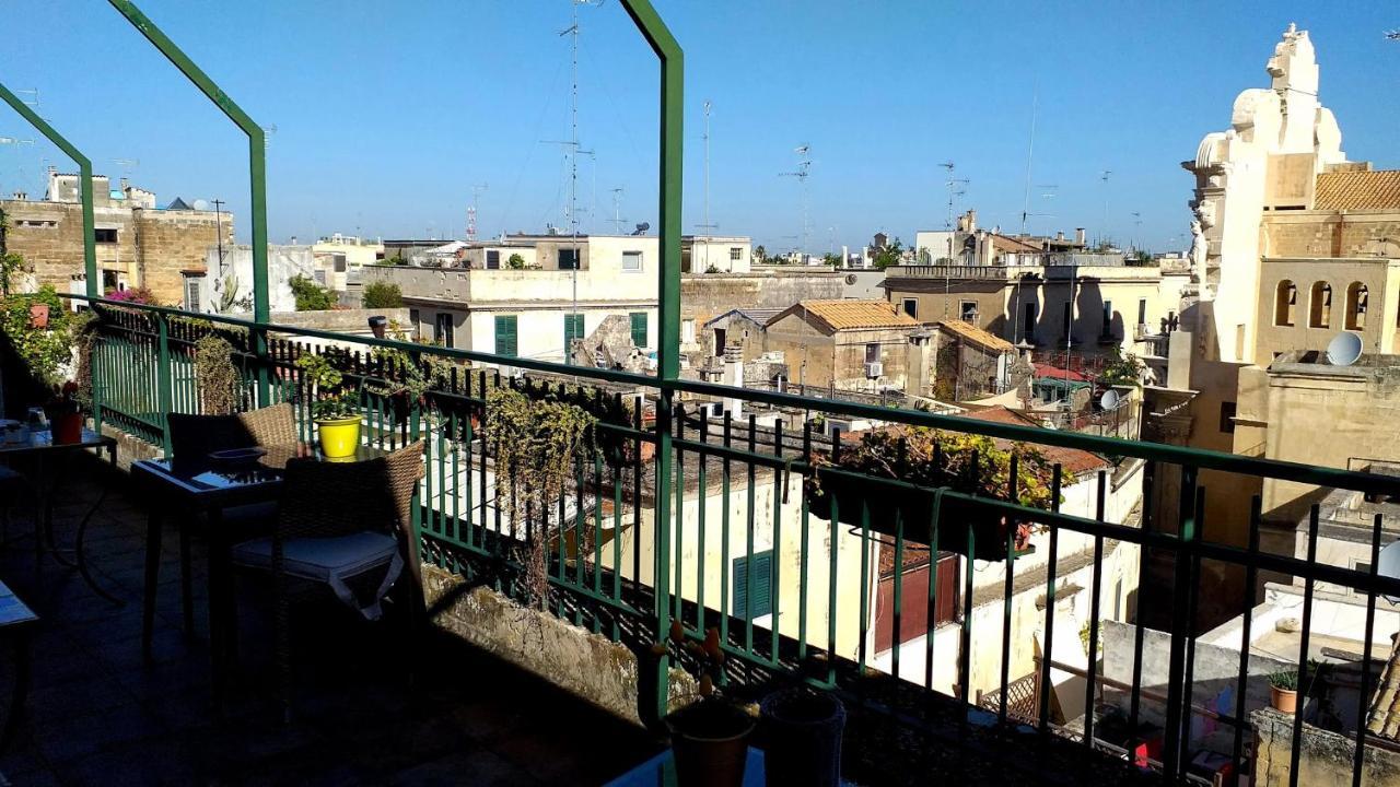 Bed and Breakfast Attico Barocco à Lecce Extérieur photo
