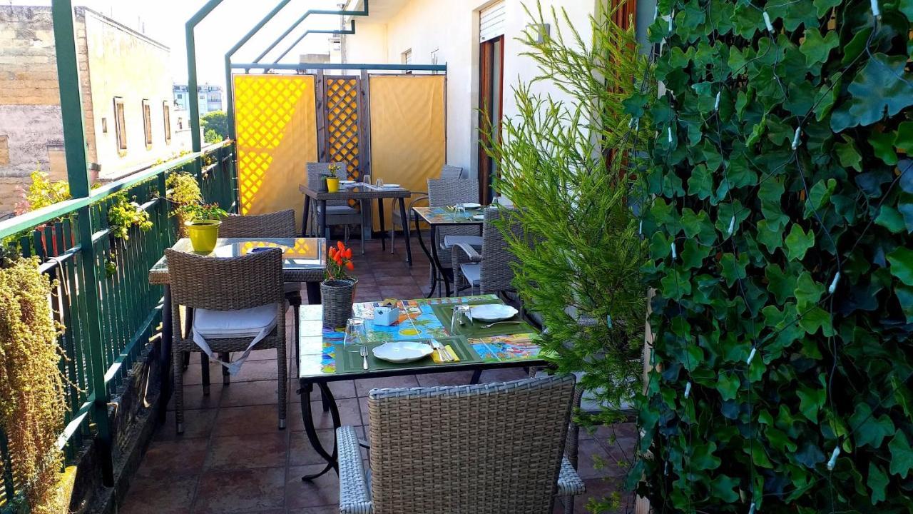 Bed and Breakfast Attico Barocco à Lecce Extérieur photo