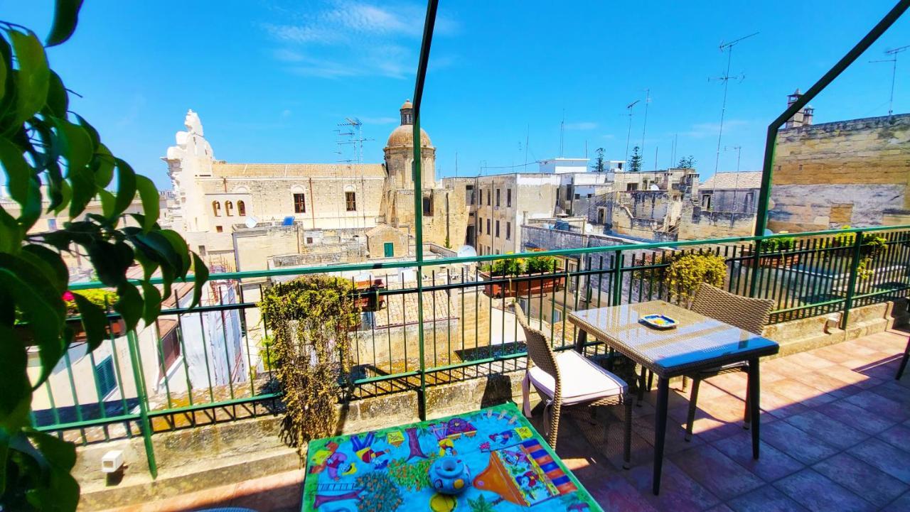 Bed and Breakfast Attico Barocco à Lecce Extérieur photo