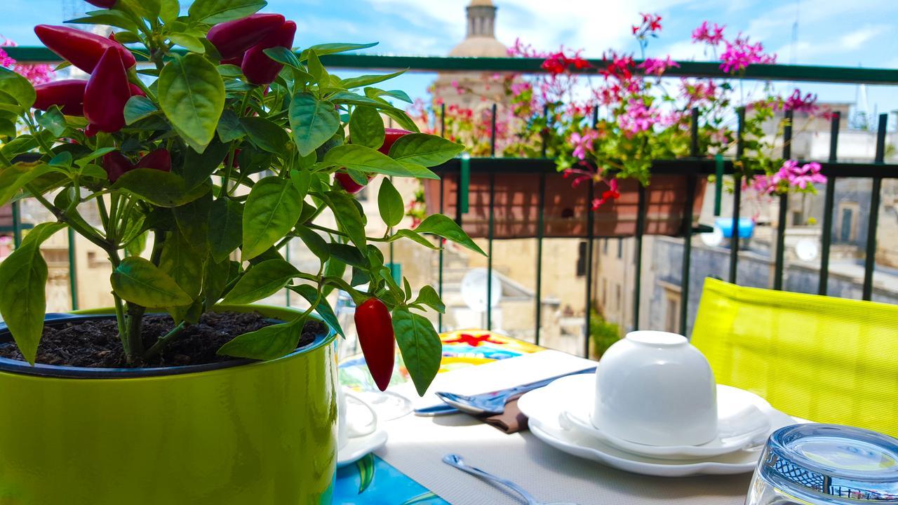 Bed and Breakfast Attico Barocco à Lecce Extérieur photo